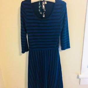 Alya comfy Blue/black dress